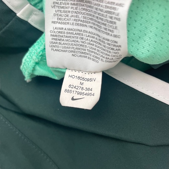 Nike Tempo‎ Brief Lined Dri-Fit Green Running Shorts - Picture 8 of 9